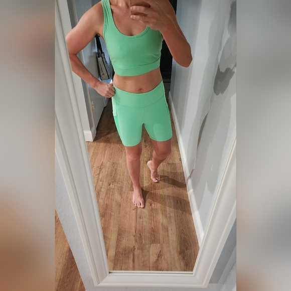 Fabletics Power hold set in size S - Picture 1 of 16